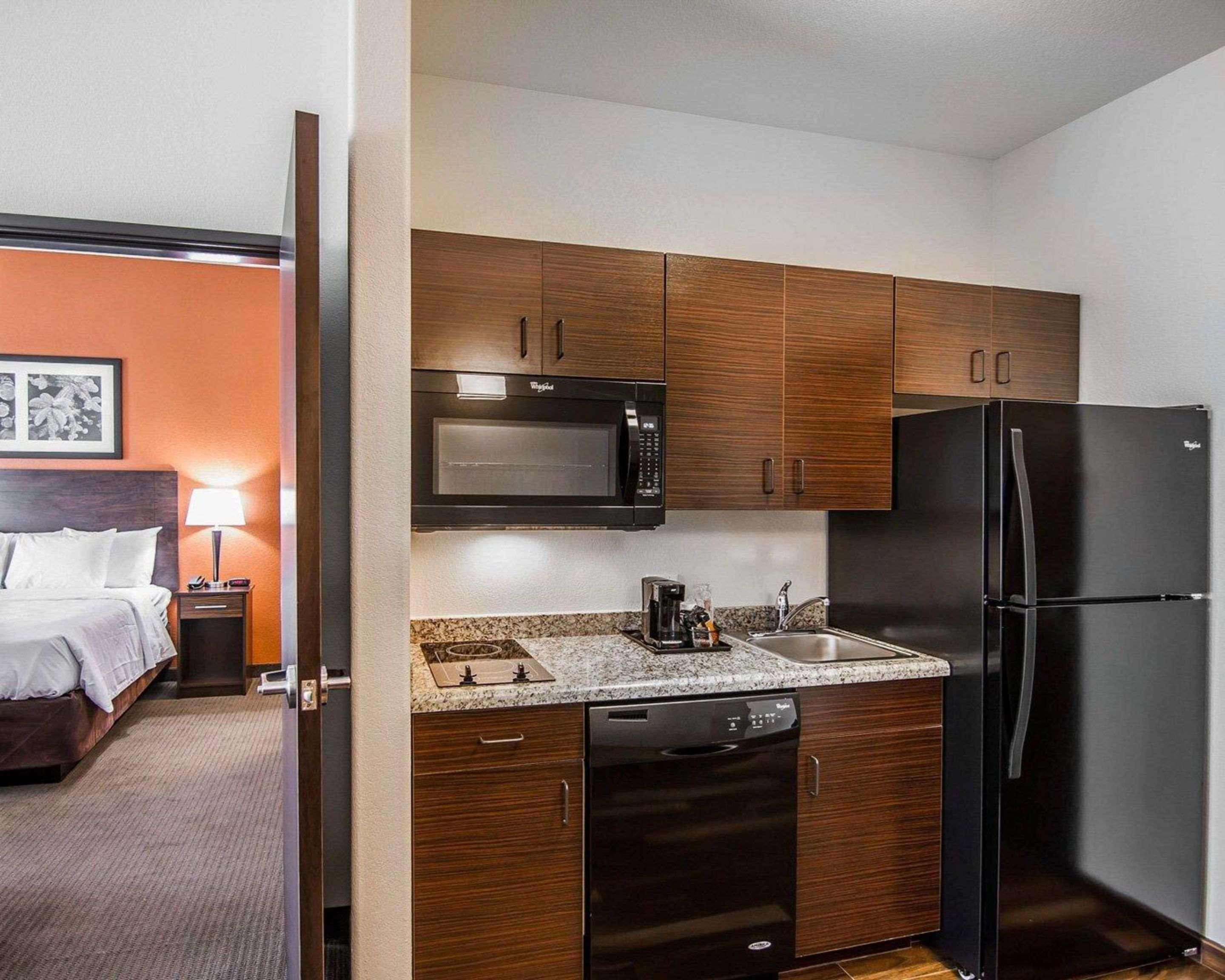 Mainstay Suites Lufkin Exteriör bild